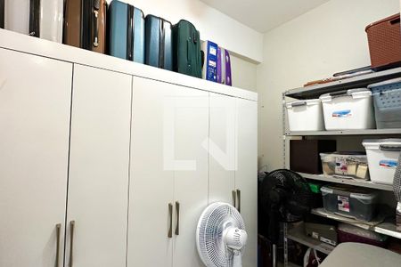 Apartamento à venda com 100m², 3 quartos e 1 vaga Apartamento à venda com 100m², 3 quartos e 1 vagaQuarto de Serviço