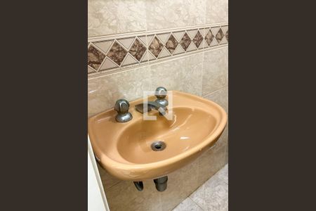 Apartamento à venda com 100m², 3 quartos e 1 vaga Apartamento à venda com 100m², 3 quartos e 1 vagaBanheiro de serviço