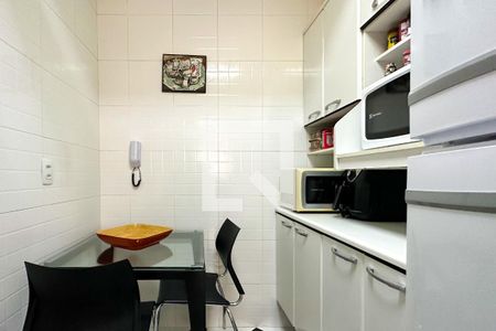 Apartamento à venda com 100m², 3 quartos e 1 vaga Apartamento à venda com 100m², 3 quartos e 1 vagaCozinha