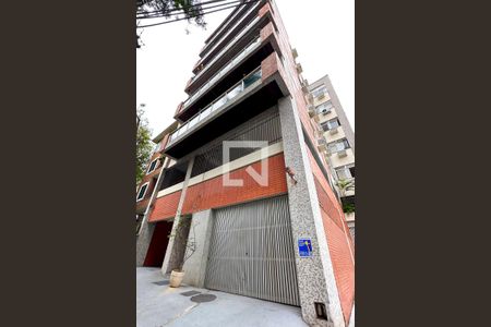 Apartamento à venda com 100m², 3 quartos e 1 vaga Apartamento à venda com 100m², 3 quartos e 1 vagaFachada