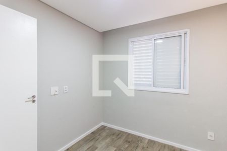 Quarto 1 de apartamento para alugar com 2 quartos, 40m² em Jardim Helena, São Paulo