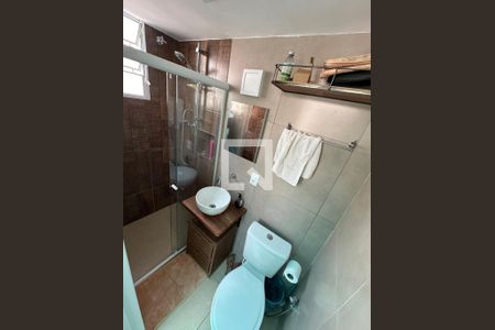 Apartamento à venda com 60m², 2 quartos e sem vagaBanheiro