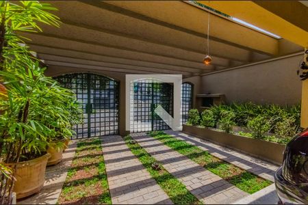 Casa à venda com 206m², 3 quartos e 4 vagasEntrada