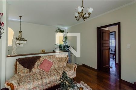 Casa à venda com 206m², 3 quartos e 4 vagasSala 2