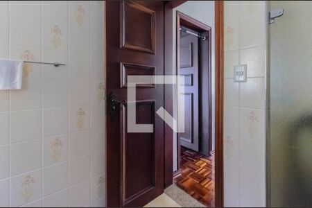 Casa à venda com 206m², 3 quartos e 4 vagasBanheiro Social