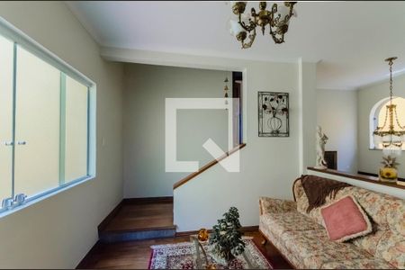 Casa à venda com 206m², 3 quartos e 4 vagasSala 2