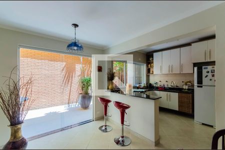 Casa à venda com 206m², 3 quartos e 4 vagasCozinha