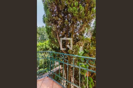 Casa à venda com 206m², 3 quartos e 4 vagasVaranda da Suíte