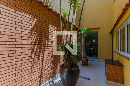 Casa à venda com 206m², 3 quartos e 4 vagasJardim de Inverno