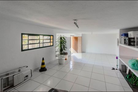 Casa à venda com 206m², 3 quartos e 4 vagasQuarto de Serviço