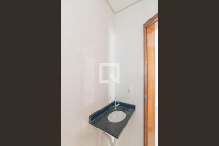 Apartamento à venda com 93m², 2 quartos e 1 vaga Apartamento à venda com 93m², 2 quartos e 1 vagaBanheiro