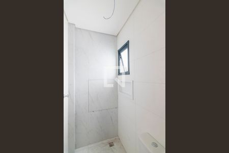 Apartamento à venda com 93m², 2 quartos e 1 vaga Apartamento à venda com 93m², 2 quartos e 1 vagaBanheiro