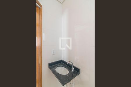 Apartamento à venda com 81m², 2 quartos e 1 vaga Apartamento à venda com 81m², 2 quartos e 1 vagaBanheiro