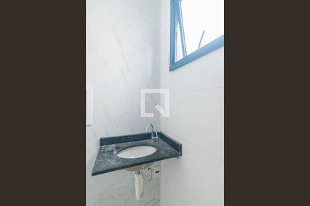 Apartamento à venda com 81m², 2 quartos e 1 vaga Apartamento à venda com 81m², 2 quartos e 1 vagaBanheiro da Suite