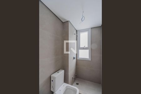 Apartamento à venda com 177m², 3 quartos e 2 vagasBanheiro do Quarto 2