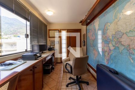 Apartamento à venda com 680m², 6 quartos e 4 vagasCobertura - Quarto 4