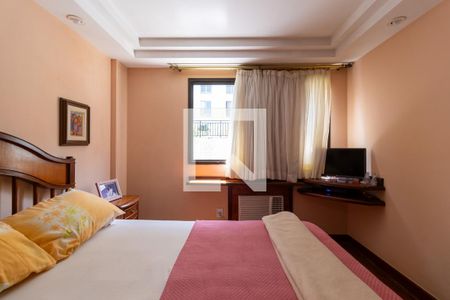 Apartamento à venda com 680m², 6 quartos e 4 vagasQuarto Suite 2