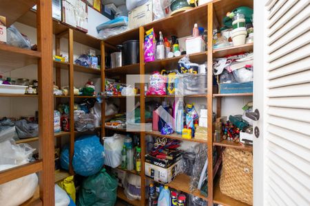 Apartamento à venda com 680m², 6 quartos e 4 vagasDispensa