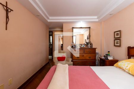 Apartamento à venda com 680m², 6 quartos e 4 vagasQuarto Suite 2