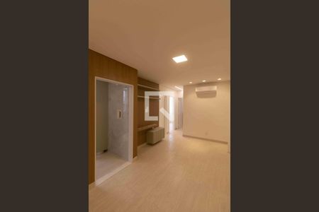 Apartamento à venda com 69m², 3 quartos e 1 vaga Apartamento à venda com 69m², 3 quartos e 1 vagaSala