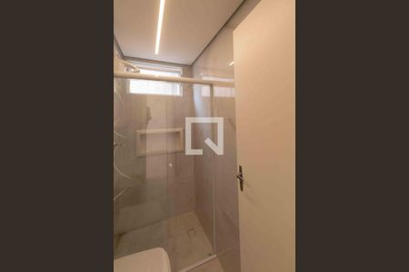 Apartamento à venda com 69m², 3 quartos e 1 vaga Apartamento à venda com 69m², 3 quartos e 1 vagaBanheiro Social