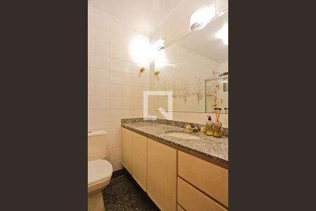 Apartamento à venda com 145m², 3 quartos e 3 vagasBanheiro