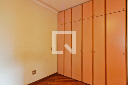 Apartamento à venda com 145m², 3 quartos e 3 vagasQuarto 2