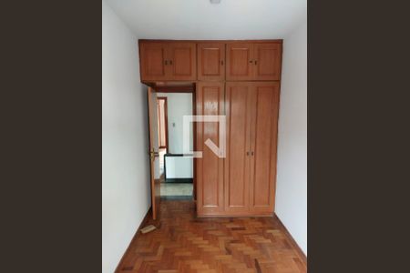 Foto 17 de casa à venda com 5 quartos, 250m² em Vila Brasilina, São Paulo