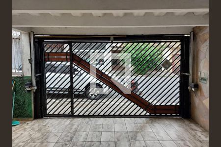 Casa à venda com 250m², 5 quartos e 2 vagas Casa à venda com 250m², 5 quartos e 2 vagasFoto 01