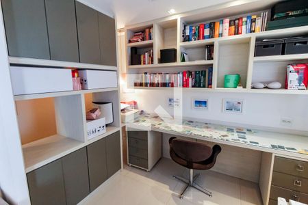 Apartamento para alugar com 109m², 2 quartos e 2 vagas Apartamento para alugar com 109m², 2 quartos e 2 vagasEscritório