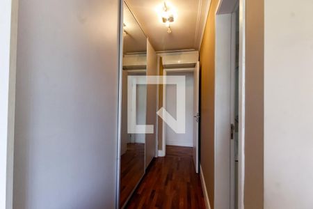 Apartamento para alugar com 109m², 2 quartos e 2 vagas Apartamento para alugar com 109m², 2 quartos e 2 vagasSuíte 2 - armários