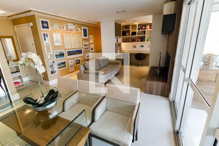 Apartamento para alugar com 109m², 2 quartos e 2 vagas Apartamento para alugar com 109m², 2 quartos e 2 vagasSala