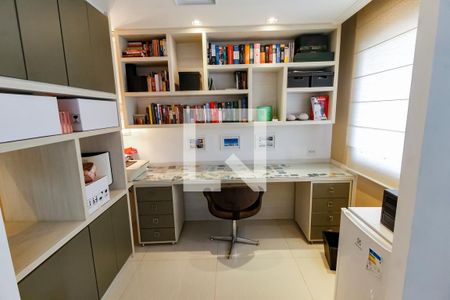 Apartamento para alugar com 109m², 2 quartos e 2 vagas Apartamento para alugar com 109m², 2 quartos e 2 vagasEscritório