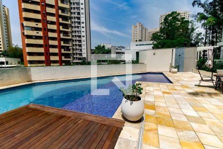 Apartamento para alugar com 109m², 2 quartos e 2 vagas Apartamento para alugar com 109m², 2 quartos e 2 vagasÁrea comum - Piscina