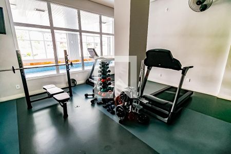 Apartamento para alugar com 109m², 2 quartos e 2 vagas Apartamento para alugar com 109m², 2 quartos e 2 vagasÁrea comum - Academia