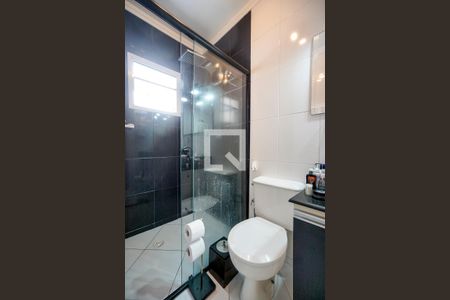 Casa de condomínio à venda com 90m², 2 quartos e 2 vagasBanheiro social