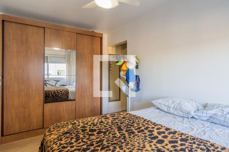 Quarto 1 de apartamento à venda com 2 quartos, 60m² em Cristal, Porto Alegre