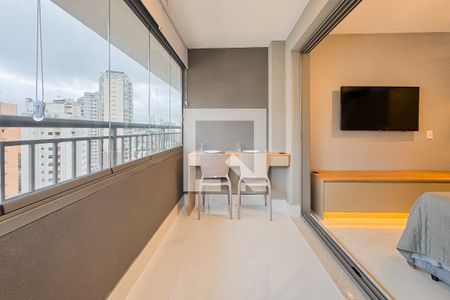 Varanda de kitnet/studio à venda com 1 quarto, 29m² em Chácara Klabin, São Paulo