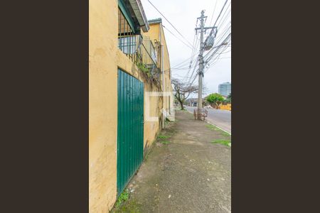 Casa de condomínio para alugar com 25m², 1 quarto e sem vaga Casa de condomínio para alugar com 25m², 1 quarto e sem vagaFachada