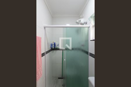 Casa à venda com 110m², 3 quartos e 2 vagasBanheiro