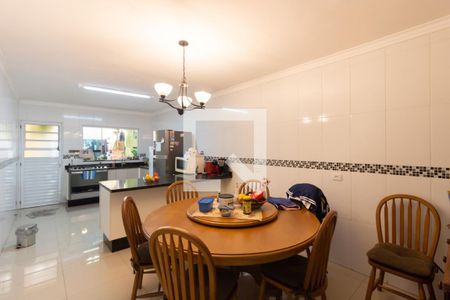 Cozinha de casa à venda com 3 quartos, 110m² em Jardim Liderança, São Paulo