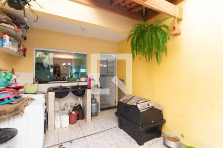 Casa à venda com 110m², 3 quartos e 2 vagasÁrea de Serviço