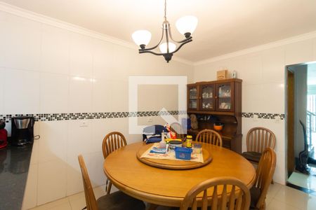 Casa à venda com 110m², 3 quartos e 2 vagasCozinha