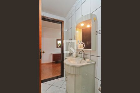 Casa à venda com 143m², 3 quartos e 4 vagasBanheiro