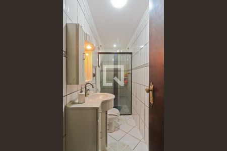 Casa à venda com 143m², 3 quartos e 4 vagasBanheiro