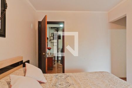 Casa à venda com 143m², 3 quartos e 4 vagasSuíte