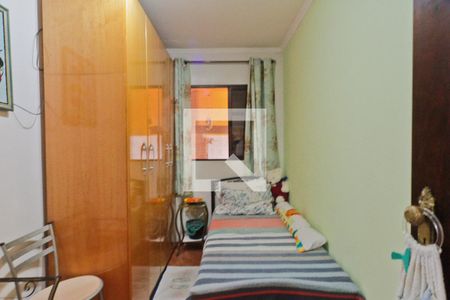 Casa à venda com 143m², 3 quartos e 4 vagasQuarto 2