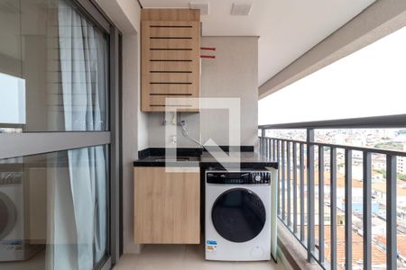 Apartamento à venda com 29m², 1 quarto e sem vagaVaranda e Área de Serviço