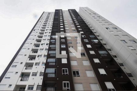 Apartamento para alugar com 48m², 2 quartos e 1 vaga Apartamento para alugar com 48m², 2 quartos e 1 vagaFachada