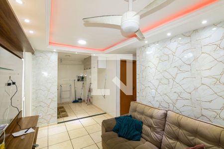 Sala de apartamento para alugar com 2 quartos, 47m² em Cosmos, Rio de Janeiro